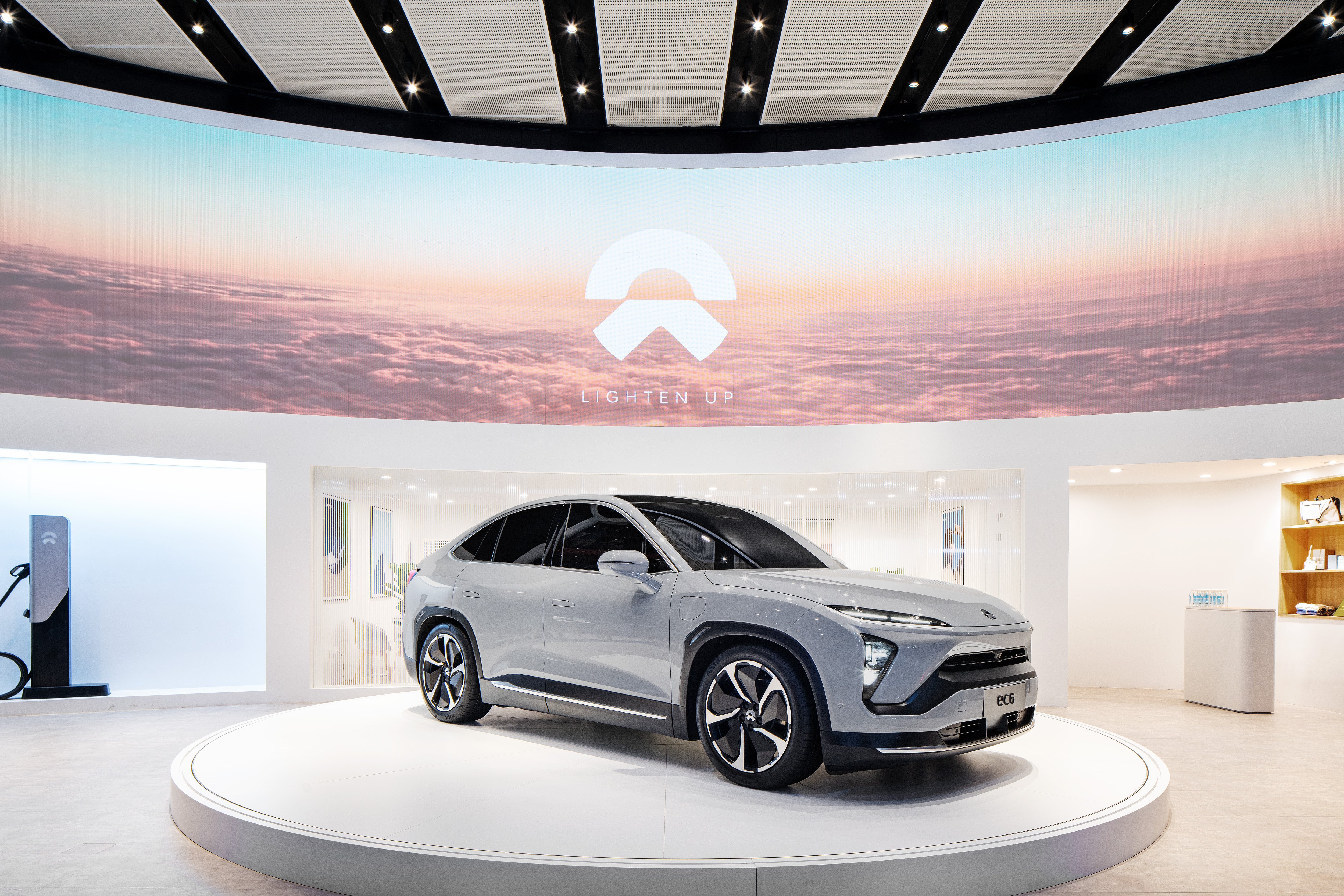 CA88智能电动轿跑SUV EC6津贴前起售价36.8万元，，，，，，9月开启交付